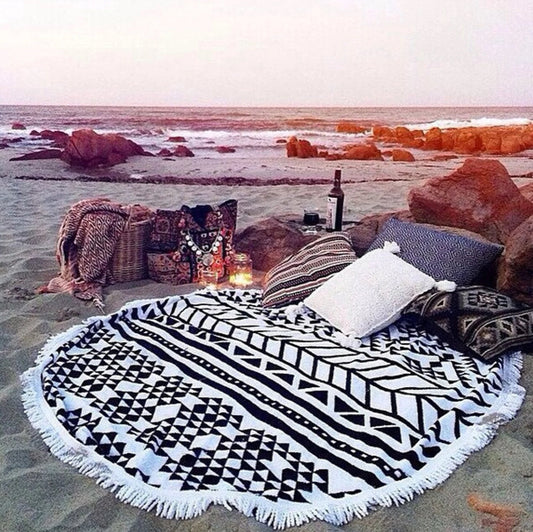 Black Round Beach Towel